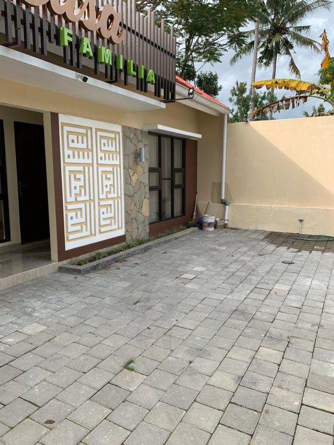 Casa Familia Apartment Sleman  Bagian luar foto
